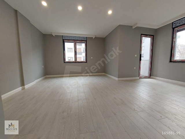 Bahçelievler Merkezde, Sıfır, Kapalı Otoparklı 3+1 Daire - Görsel 20