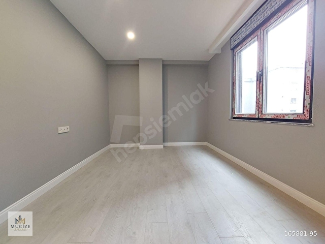 Bahçelievler Merkezde, Sıfır, Kapalı Otoparklı 3+1 Daire - Görsel 18