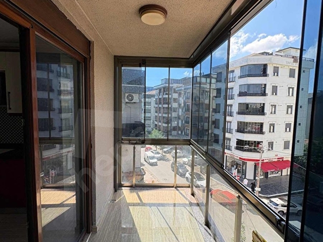 MALTEPE CEVİZLİDE CADDE ÜZERİ METROYA 50m. KİRALIK 3+1 DAİRE - Görsel 6