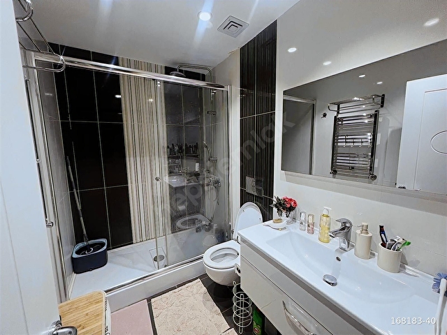 Prestij Park Güvenlikli Sitede Havuz Cephe Eşyalı 1+1 - Görsel 7