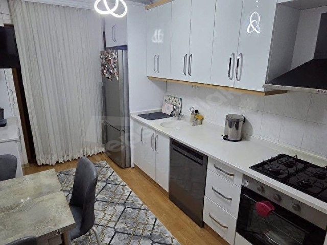 ETLİK AYVALI GAZZE CADDESİ ÜZERİNDE ANTARES AVM YAKINI YAPILI KİRALIK 3+1 DAİRE ASANSÖRLÜ