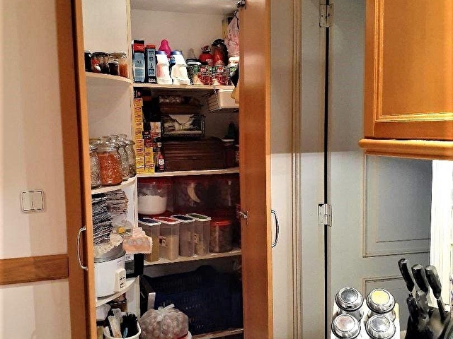 Teşvikiye Valikonağı Bitiminde Arsası Ve Arsa Payı Büyük Satılık Daire En