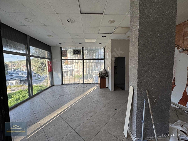 KARDEŞLERDEN CADDE ÜZERI KÖŞE BAŞI MERKEZI KONUM SATILIK - Görsel 3