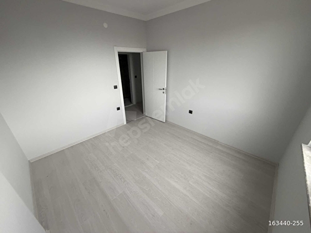 VİP REAL ESTATE ERDOĞDU MERKEZİ KONUMDA 2+1 DAİRE - Görsel 13