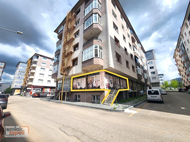 YILDIZKENTTE SATILIK İŞ YERİ