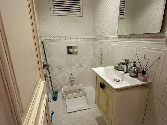 MEZİTLİDE DENİZ MANZARALI SATILIK GENİŞ 4+1 DAİRE - Görsel 20