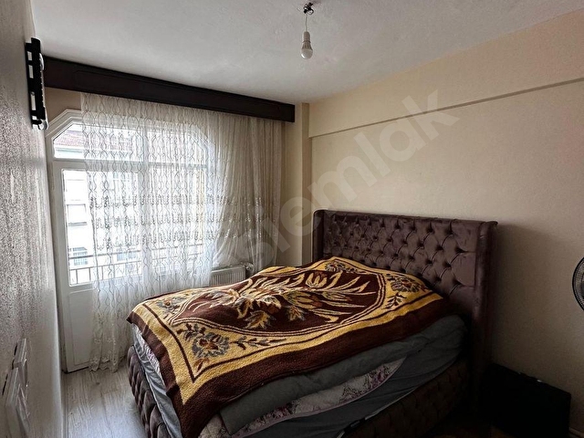 Bahçelievler siyavuşpaşada 3+1 satılık daire - Görsel 12