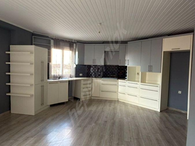 Manavgat Kasaplar Mahallesinde 3+1 Satılık Dubleks Daire - Görsel 6