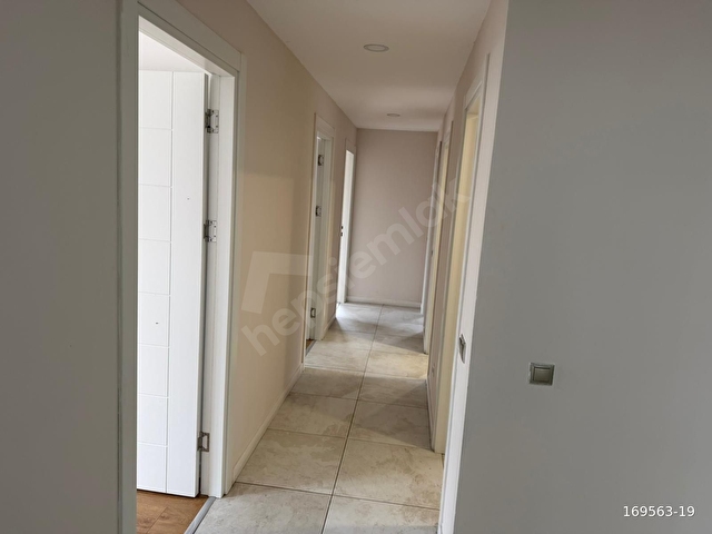 BİRLİK HİRADAN KİRALIK EVVEL İSTANBUL SİTESİ 4,5+1 DAİRE - Görsel 9