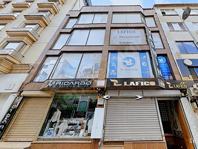 FATİHTE PRESTİJLİ CADDE ÜZERİ 500 m² Komple Kiralık İş Yeri