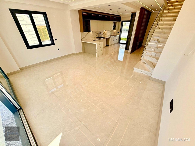 DENİZ MANZARALI 4+1 MÜSTAKİL VİLLA 280 m² DOĞA İÇİNDE LÜKS YAŞAM - Görsel 19