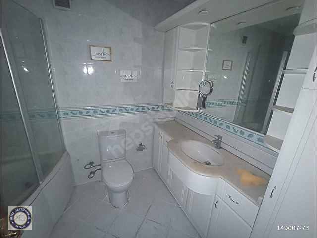 KAVACIK OTAĞTEPE ONUR SİTESİNDE FORLEKS SATILIK VİLLA - Görsel 11