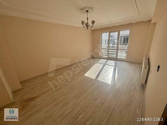 TANDOĞAN MAH.ARA KAT YAPILI 10 YILLIK KAÇMAYACAK FIRSAT DAİRE...