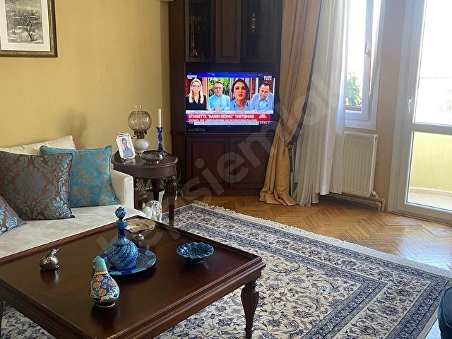ANTİK EMLAKTAN  DENİZ VE ŞEHİR MANZARALI **ASANSÖRLÜ **DUBLEX *TERASLI *5+1 **FERAH MASRAFSIZ.... - Görsel 10