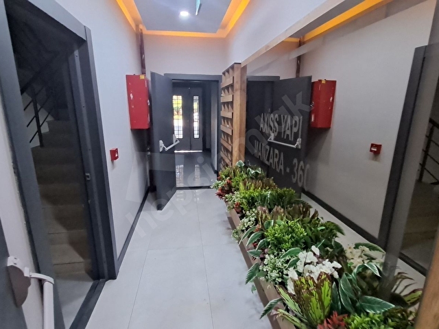 ORJİN EMLAKTAN KİRALIK EBEVEYN BANYOLU LÜKS ARAKAT DAİRE - Görsel 2