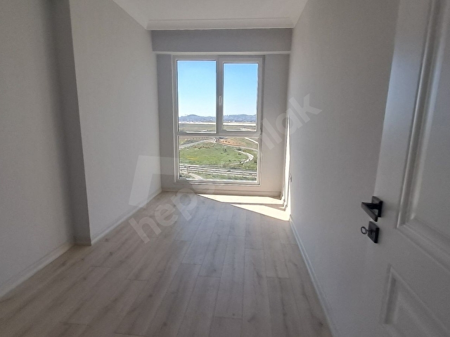 ORJİN EMLAKTAN KİRALIK EBEVEYN BANYOLU LÜKS ARAKAT DAİRE - Görsel 19