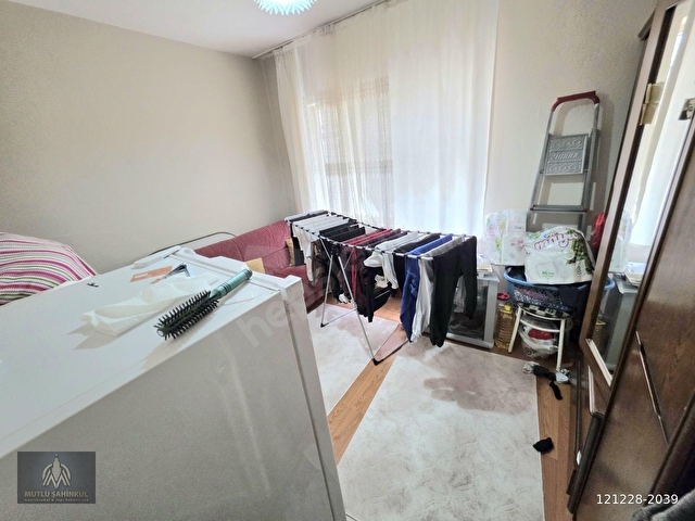CADDEYE YÜRÜME MESAFESİNDE GİRİŞ KATI 3+1 DAİRE - Görsel 11