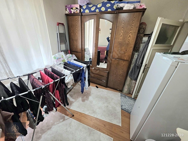 CADDEYE YÜRÜME MESAFESİNDE GİRİŞ KATI 3+1 DAİRE - Görsel 12