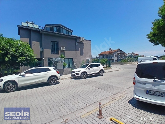 Sedir^den Babataşı Mh. Kiralık Ofis: 65 m², Lüx Tasarım, Otoparklı - Görsel 2