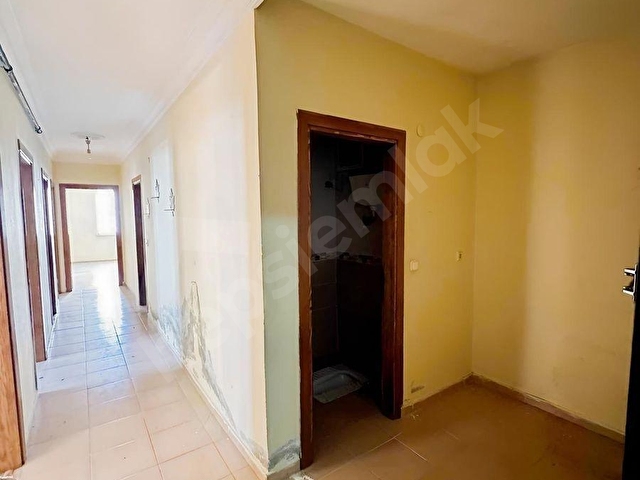 KAVAKPINAR MH. CADDE ÜSTÜNDE E-5 VE OKULA YAKIN 3+1SATILIK DAİRE - Görsel 7