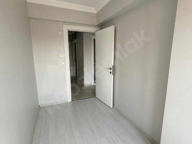 EFOR ÇOKTAN ORUÇ REİSTE MERKEZİ KONUMDA SATILIK 3+1 DAİRE - Görsel 15