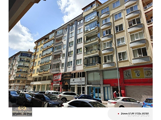 ÖZTÜRK EMLAKTAN KARAMAN MHDE GENİŞ SALON-MUTFAKLI ASANSÖRLÜ 3+1 - Görsel 2