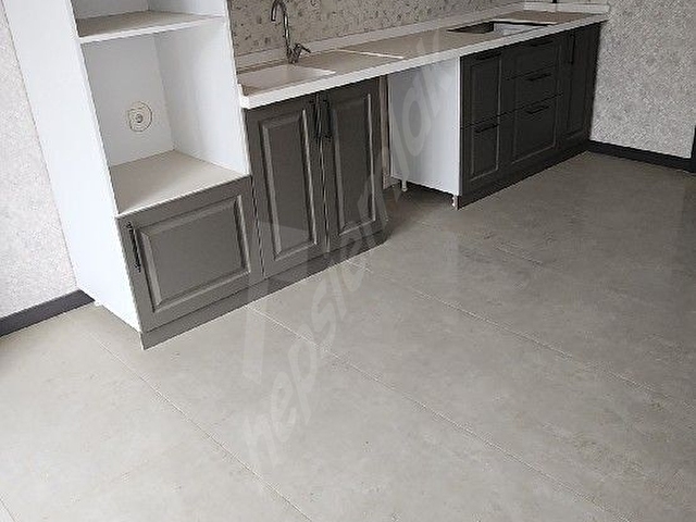 SALI PAZARI ÜSTÜ CADDE ÜZERİ KİLERLİ İSKANLI SIFIR 3+1 DAİRE - Görsel 3