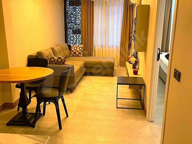 NUR EMLAK`TAN OSMANBEY MESRUTIYET`TE 1+1 EŞYALI ARA KAT DAİRE - Görsel 6