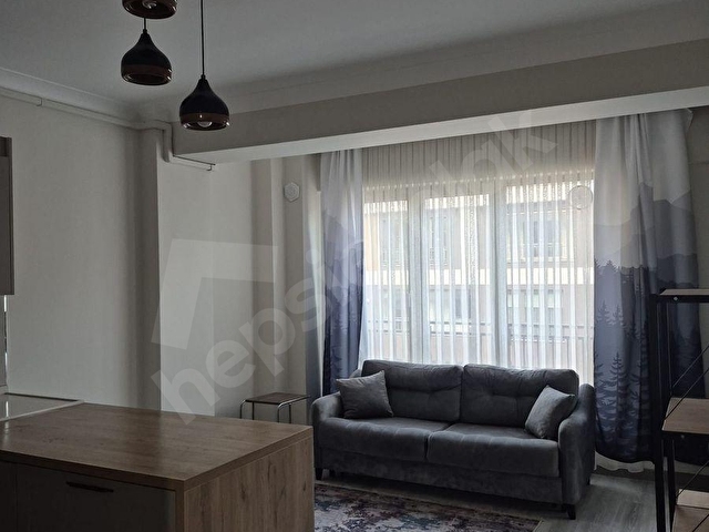 MERTTEN CADDE PORTTA EŞYALI KİRACILI SATILIK 1+1 DAİRE - Görsel 2