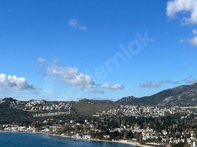 Bitezde full deniz manzaralı 3 teraslı site içinde villa - Görsel 6