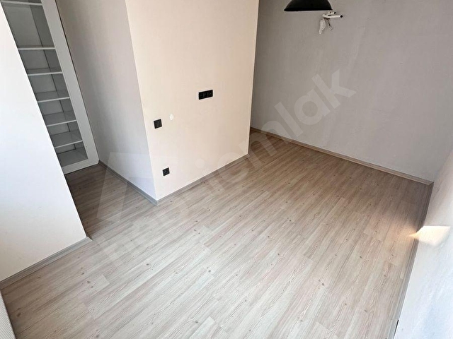 BARAJYOLUNA ÇOK YAKIN SİTE İÇİNDE DOĞALGAZLI 2+1 KİRALIK DAİRE - Görsel 7