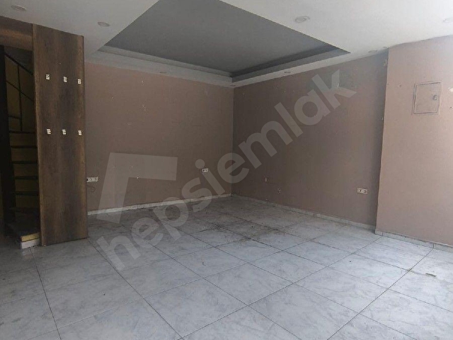 KİRALIK DÜKKAN FENER CADDESİNE YAKIN MESAFEDE - Görsel 2