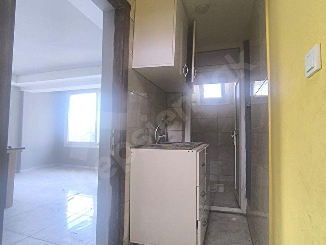 KİRALIK DÜKKAN FENER CADDESİNE YAKIN MESAFEDE - Görsel 4
