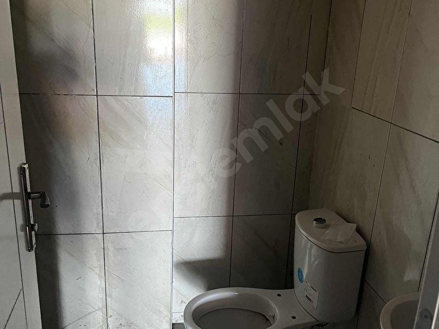 YAKACIK KIRANDAĞI CADDESİNDE SATILIK 100M2 DÜKKAN - Görsel 10