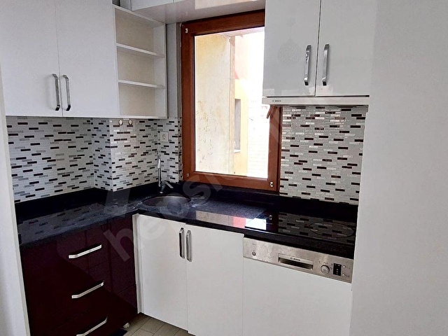VALİKONAĞI PARALELEİNDE OTOPARKLI YENİ BİNADA 1+1 AYDINLIK DAİRE - Görsel 5