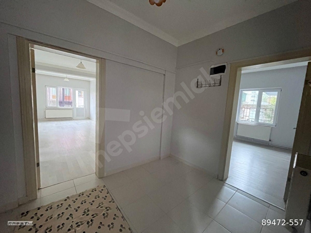 BAHÇELİEVLERDE SELİMEYE CAMİİ ARKASINDA 4+1 BALKONLU KİRALIK DAİRE - Görsel 13