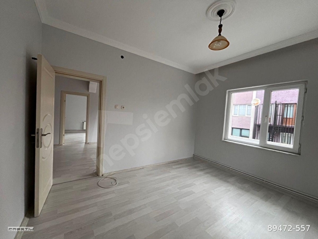 BAHÇELİEVLERDE SELİMEYE CAMİİ ARKASINDA 4+1 BALKONLU KİRALIK DAİRE - Görsel 21