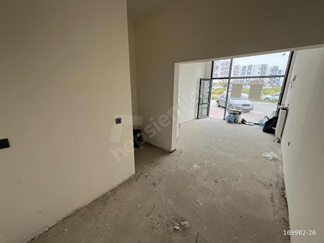 SEFERİHİSAR TOKİDE ANA CADDE ÜZERİNDE 30 M2 SIFIR DÜKKAN - Görsel 6