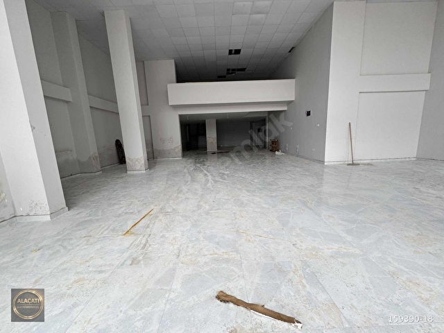 SULTANBEYLİ KURAN KURSU CADDESİNE CEPHE 350 M2 DÜZ AYAK DÜKKAN - Görsel 7