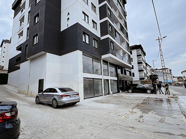 SULTANBEYLİ KURAN KURSU CADDESİNE CEPHE 350 M2 DÜZ AYAK DÜKKAN - Görsel 23