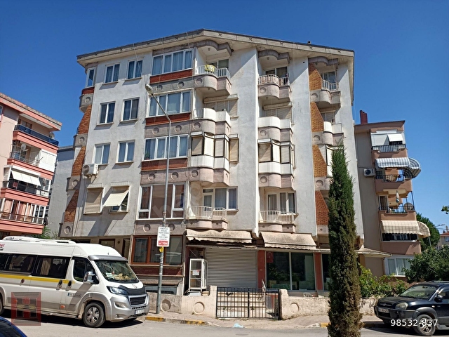 HAMDİ EMLAKTAN BAHÇELİ EVLERDE  ÖNÜ AÇIK 2+1 DAİRE