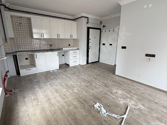 TOROS MAHALLESİNDE SATILIK 1+1 DAİRE - Görsel 9