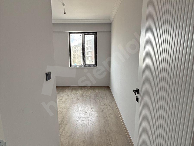 TOROS MAHALLESİNDE SATILIK 1+1 DAİRE - Görsel 11