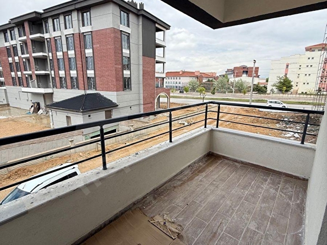 TOROS MAHALLESİNDE SATILIK 1+1 DAİRE - Görsel 18