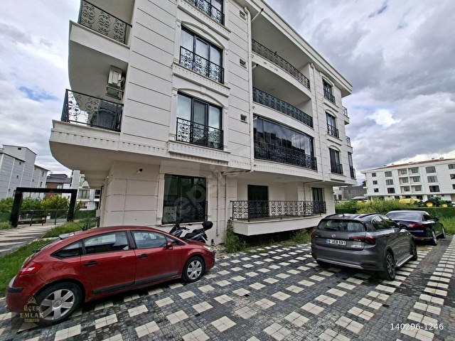 ÜÇER EMLAKTAN İSTİKLAL MAH 2+1 SİTE İÇİ KİRALIK DAİRE - Görsel 22