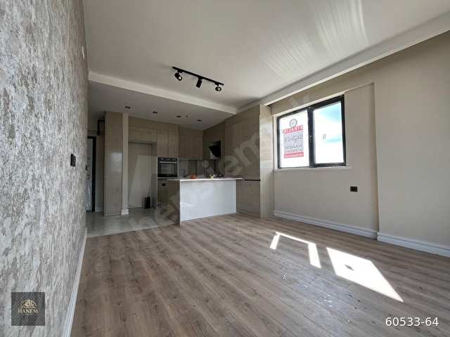 SIFIR BİNA’DA 1+1 2.KAT KİRALIK DAİRE CADDE PARELEL ASANSÖRLÜ