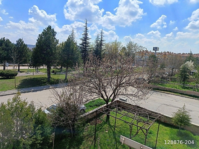 Çankaya mahallesinde kiralık bakımlı 2+1 Daire  AVCI  EMLAK  TEL:05427321434 - Görsel 5