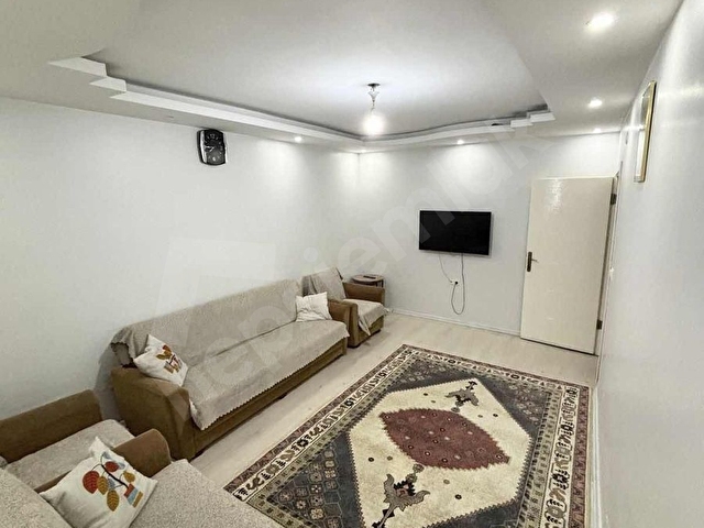 DEMİR İNŞAAT UĞURMUMCU MAH 2+1 100M2 8 YILLIK BAHÇE KAT DAİRE - Görsel 3