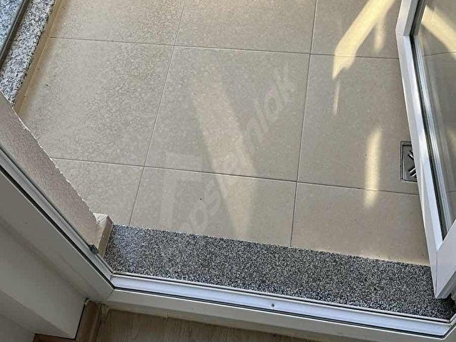 ÜNİVERSİTE YAKINI ARA KAT BALKONLU -KLİMALI-LÜX EŞYALI 1+1 APART - Görsel 22