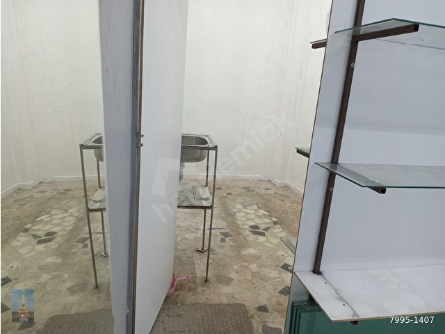 KADIKÖY ALTIYOLDA 15.000 TL KİRALIK OFİS- DÜKKAN 28 M2 TEMİZ KALORİFERLİ - Görsel 18